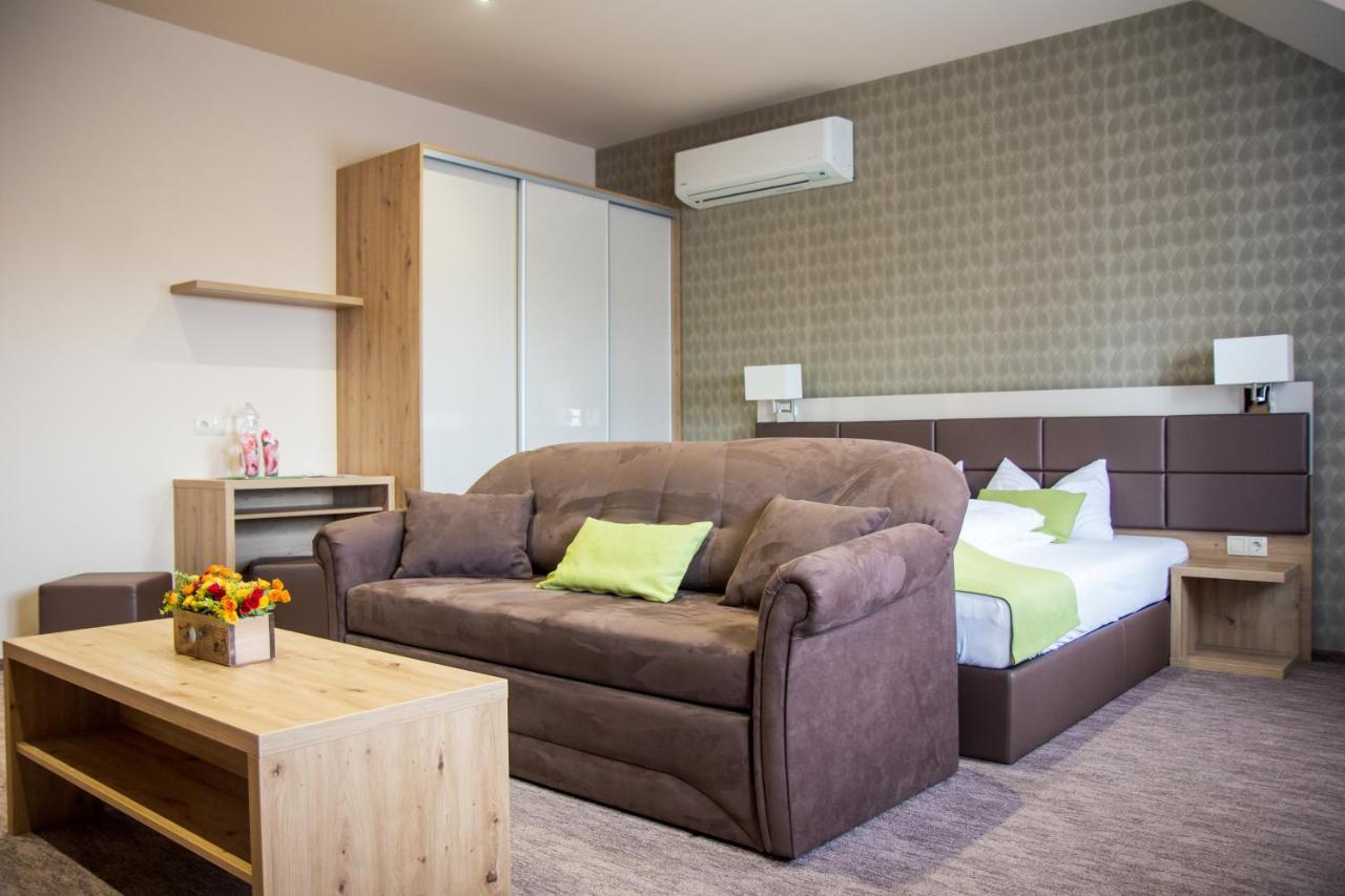 Veres Motel Верешедьхаз Экстерьер фото